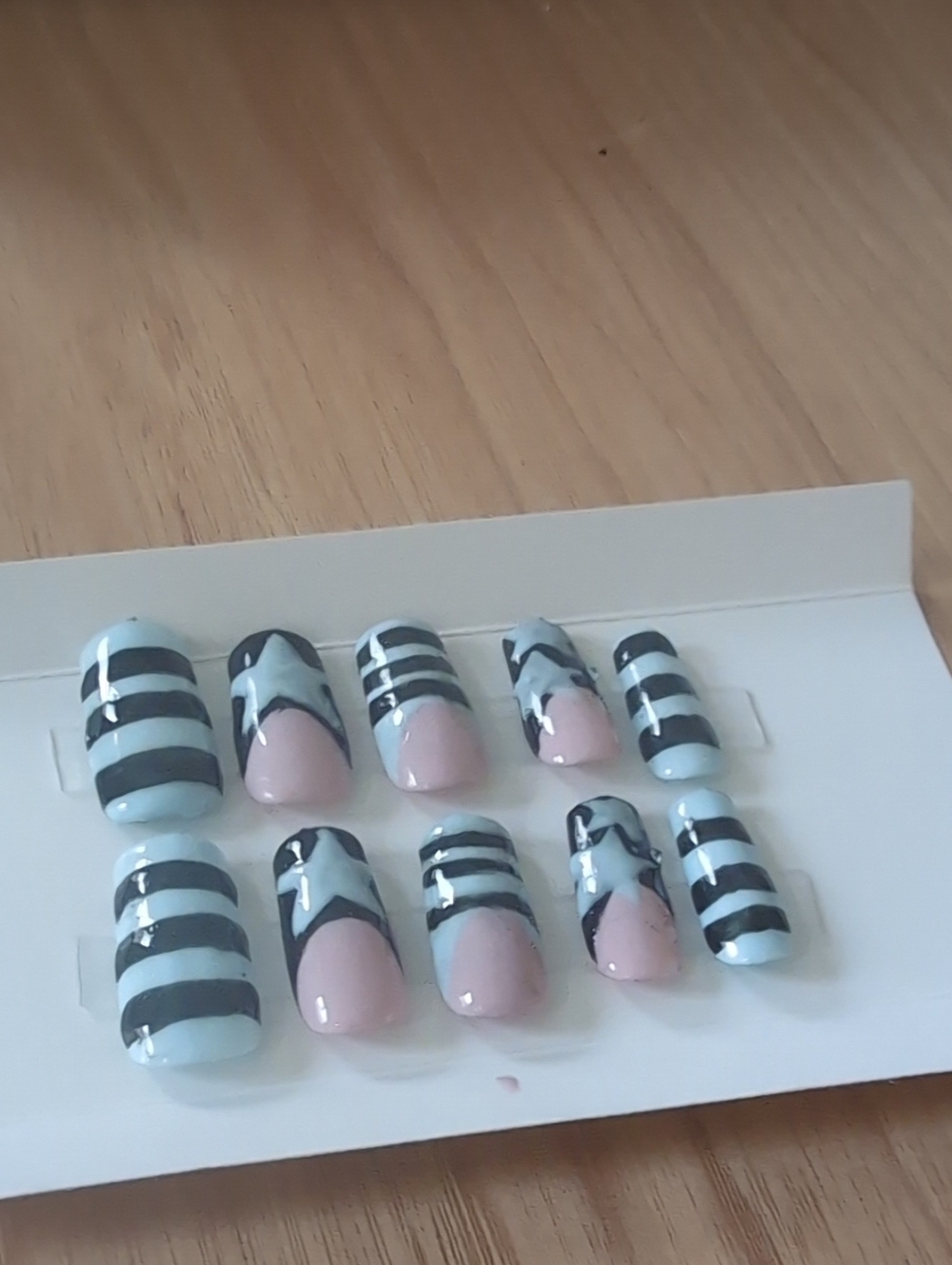Press-On Nail Set in Light Blue, Black & Pink - Star and Stripe Design